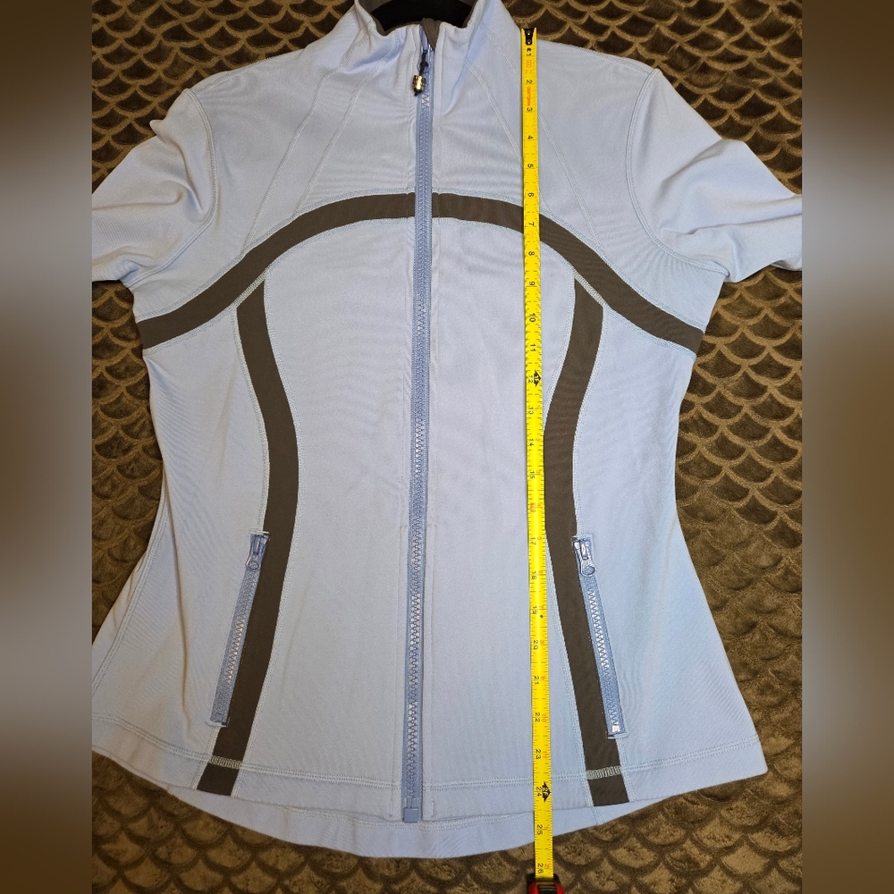 G329. RARE Lululemon Define Full Zip Jacket *LUON in Lt Blue/Dk Gray - Size 10 - Picture 7 of 8